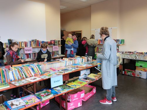 2016_10_16_flohmarkt_verkauf (20).jpg